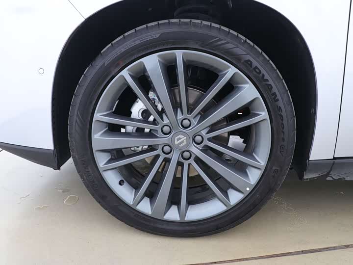 Leapmotor C16 2024 2024款 纯电 520尊享版