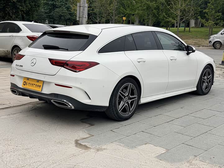 Mercedes-Benz CLA-Class 2022 2022款 CLA 200 猎跑车