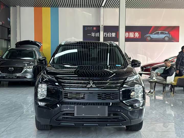 Mitsubishi Outlander 2023 2023款 1.5T CVT四驱尊享版 5座