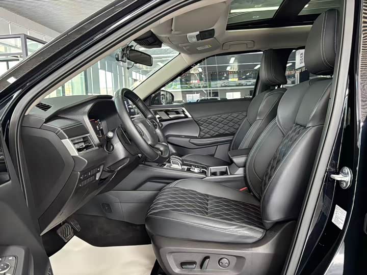 Mitsubishi Outlander 2023 2023款 1.5T CVT四驱尊享版 5座