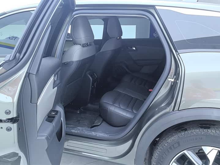 Citroen C5 X 2021 2021款 1.6T 享不凡