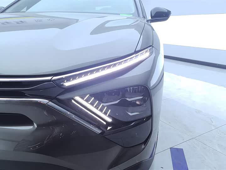 Citroen C5 X 2021 2021款 1.6T 享不凡
