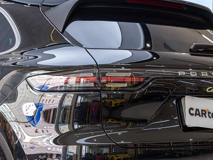 Porsche Cayenne Hybrid 2023 2023款 Cayenne E-Hybrid 2.0T