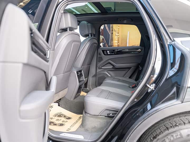 Porsche Cayenne Hybrid 2023 2023款 Cayenne E-Hybrid 2.0T