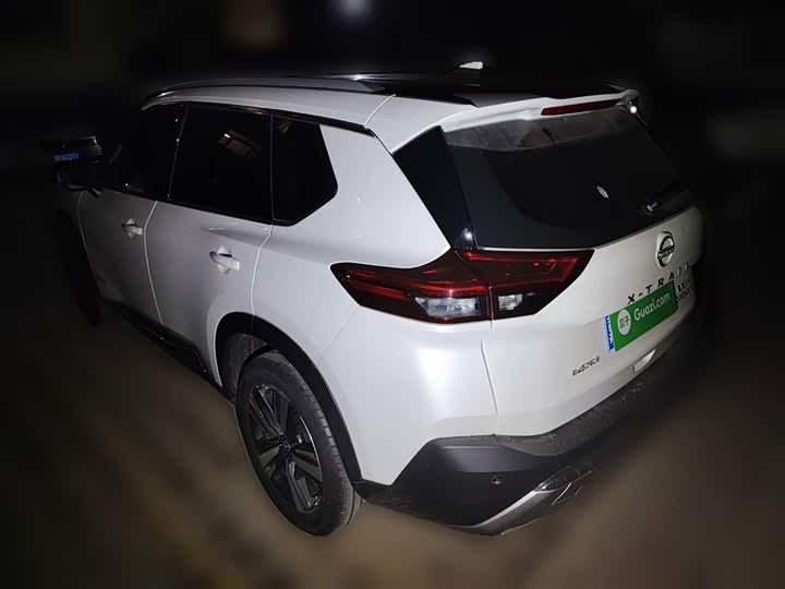 Nissan X-Trail 2023 2023款 e-POWER 超混双电机四驱至尊版