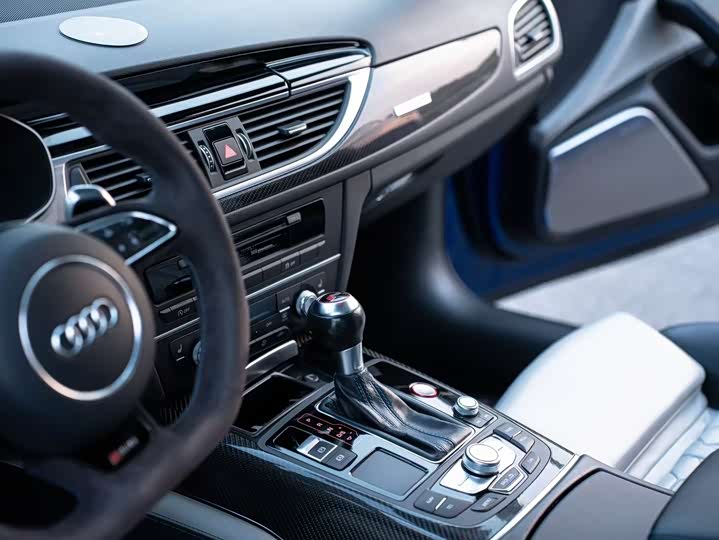 Audi RS 6 2016 2016款 RS 6 4.0T Avant