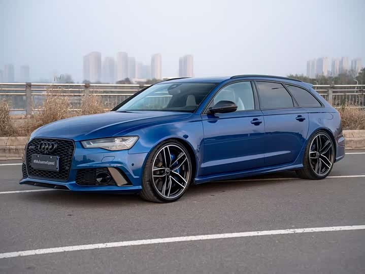 Audi RS 6 2016 2016款 RS 6 4.0T Avant