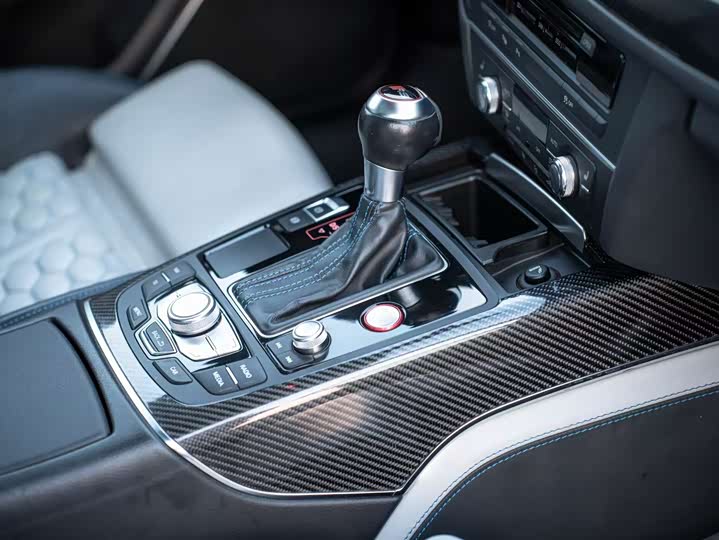 Audi RS 6 2016 2016款 RS 6 4.0T Avant