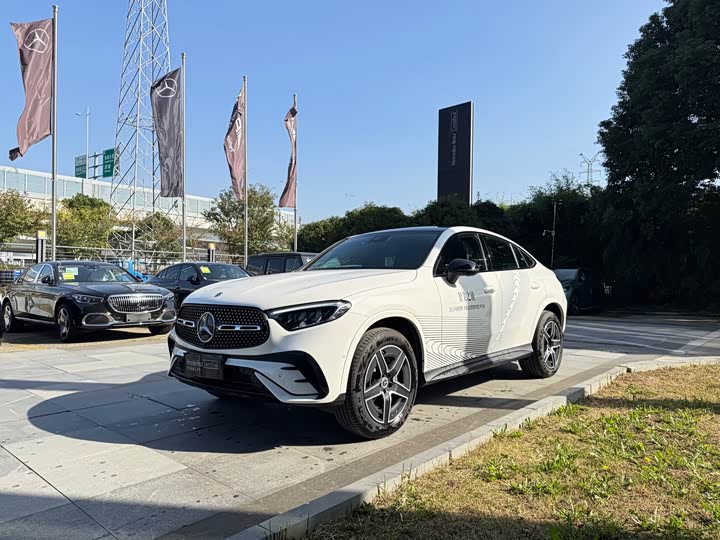 2025 Mercedes-Benz GLC-Class Coupe