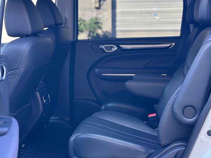 GAC Trumpchi M6 2024 2024款 MAX 270T WDCT 尊荣版