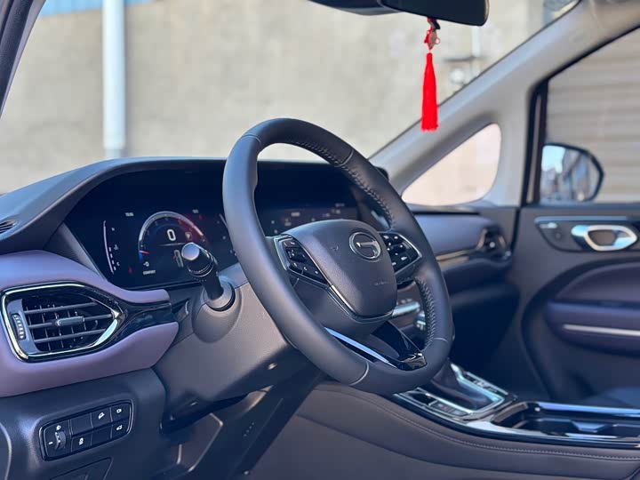 GAC Trumpchi M6 2024 2024款 MAX 270T WDCT 尊荣版