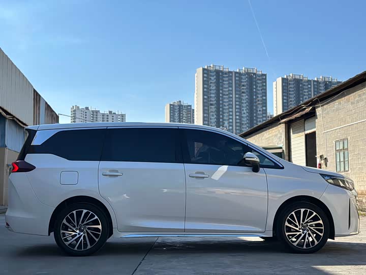GAC Trumpchi M6 2024 2024款 MAX 270T WDCT 尊荣版