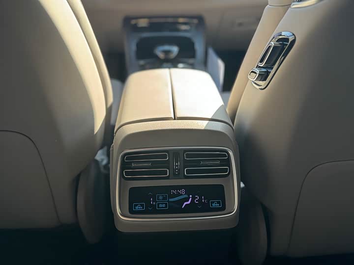 BYD Han 2025 2025款 EV 701KM激光雷达智驾型