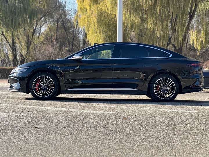 BYD Han 2025 2025款 EV 701KM激光雷达智驾型