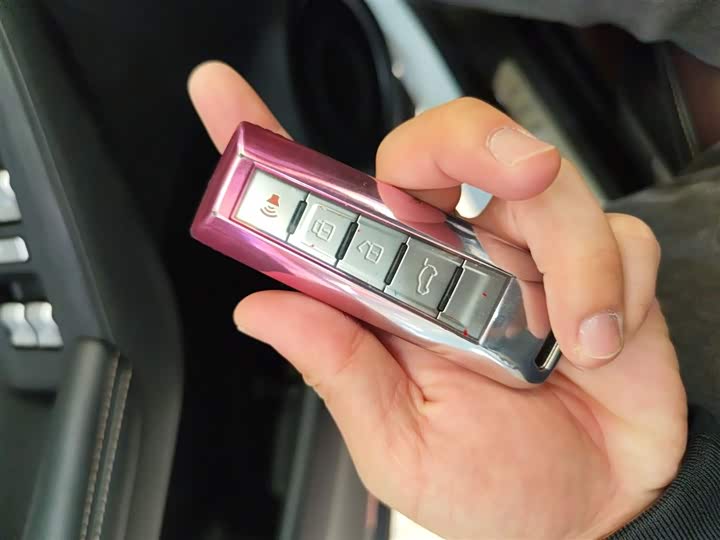 Wey VV6 2021 2021款 2.0T 两驱智护+