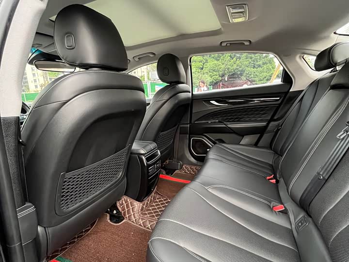 Geely Emgrand GT 2021 2021款 1.8T 领航版