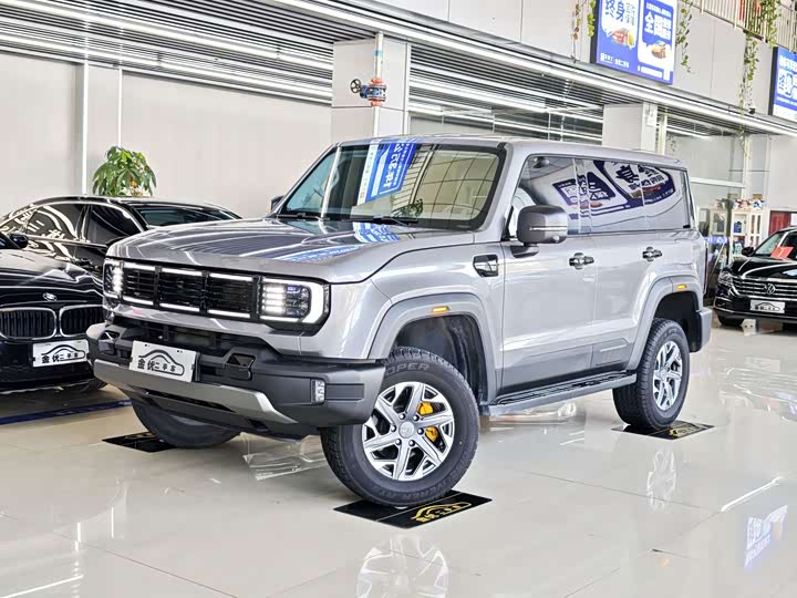 BAIC Beijing BJ40 2024 2024款 2.0T 全新刀锋英雄版 攀登者