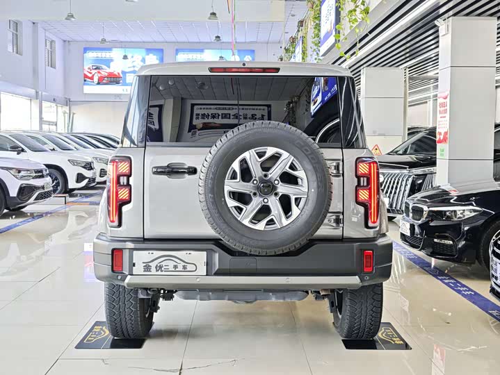 BAIC Beijing BJ40 2024 2024款 2.0T 全新刀锋英雄版 攀登者