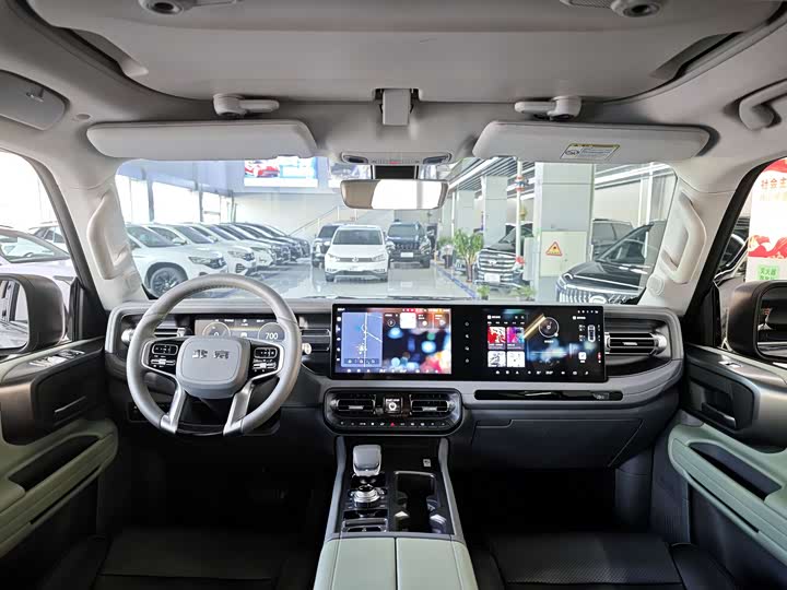 BAIC Beijing BJ40 2024 2024款 2.0T 全新刀锋英雄版 攀登者