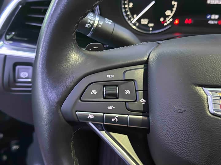 Cadillac XT6 2022 2022款 2.0T 六座两驱豪华型