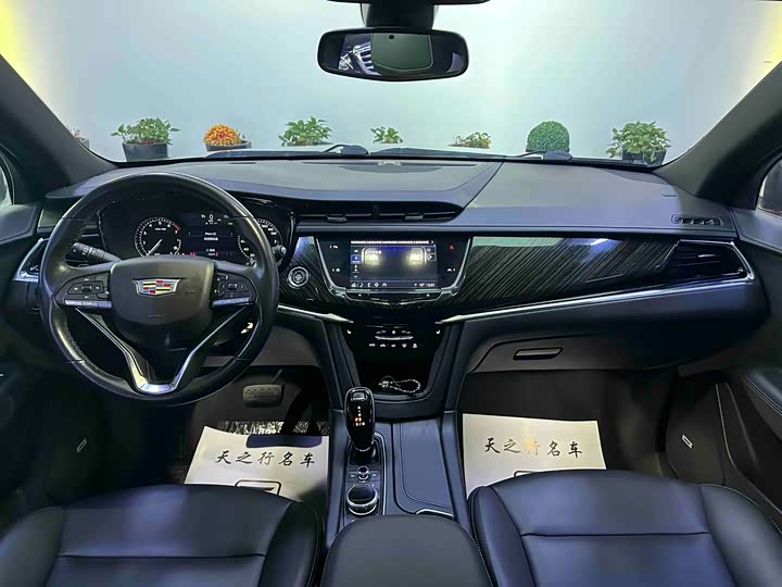 Cadillac XT6 2022 2022款 2.0T 六座两驱豪华型