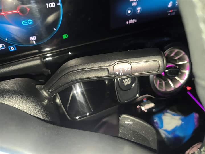 Mercedes-Benz EQA 2022 2022款 EQA 260