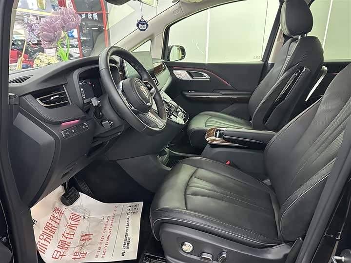 Hongqi HQ9 Hybrid 2024 2024款 2.0T 四驱豪华版