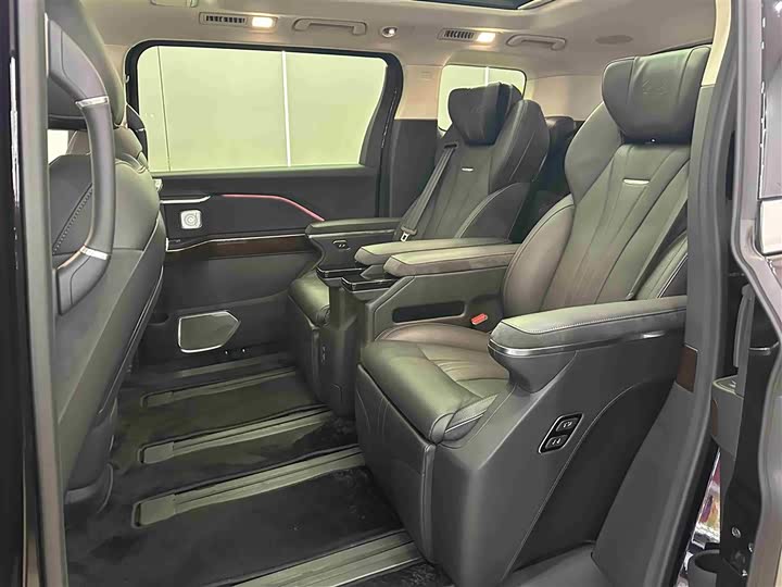 Hongqi HQ9 Hybrid 2024 2024款 2.0T 四驱豪华版