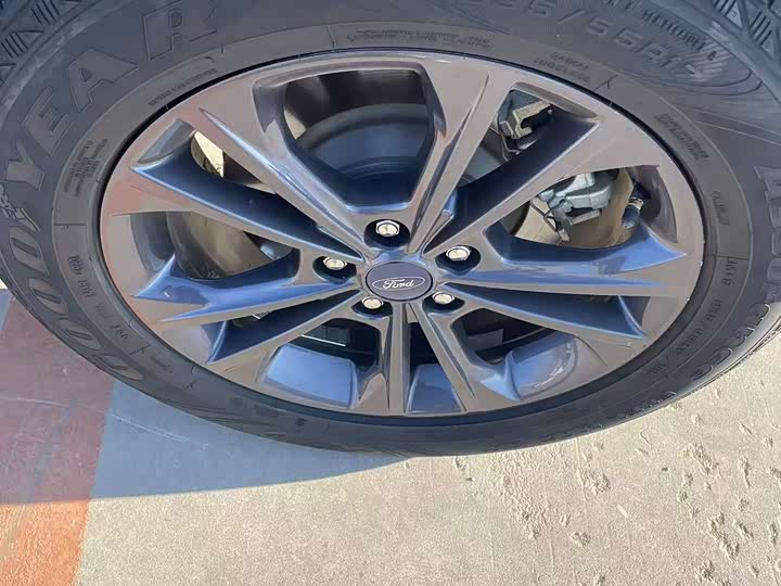 Ford Escape (Kuga) 2019 2019款 EcoBoost 180 两驱铂翼型 国V