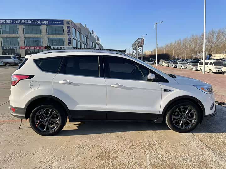 Ford Escape (Kuga) 2019 2019款 EcoBoost 180 两驱铂翼型 国V