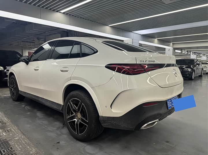 Mercedes-Benz GLC-Class Coupe 2024 2024款 GLC 260 4MATIC 轿跑SUV