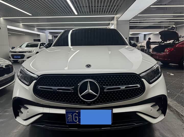 Mercedes-Benz GLC-Class Coupe 2024 2024款 GLC 260 4MATIC 轿跑SUV