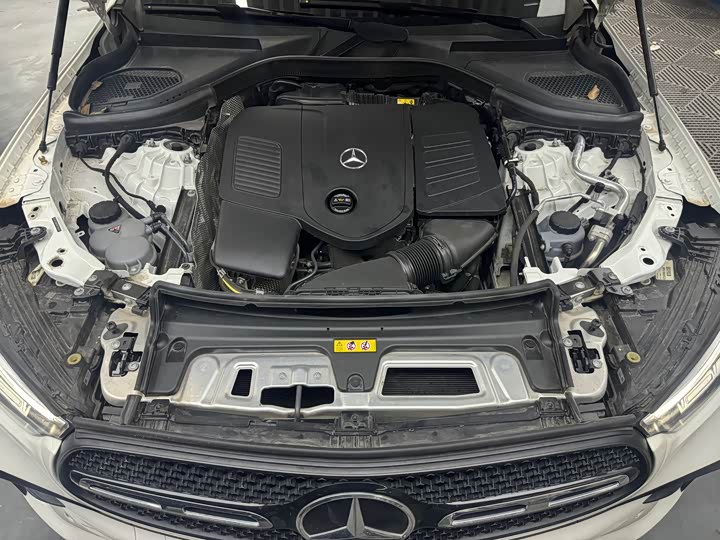 Mercedes-Benz GLC-Class Coupe 2024 2024款 GLC 260 4MATIC 轿跑SUV