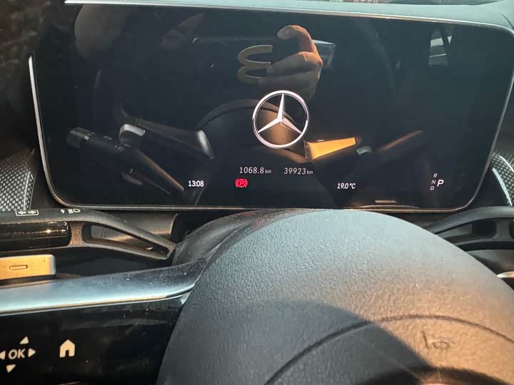 Mercedes-Benz GLC-Class Coupe 2024 2024款 GLC 260 4MATIC 轿跑SUV