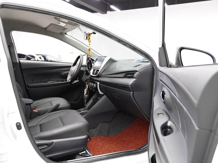 Toyota Yaris L Hatchback 2022 2022款 1.5L CVT领先PLUS版