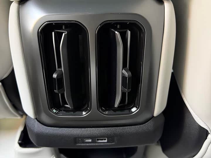 BYD FangChengBao Titanium 3 (Tai 3) 2025 2025款 501KM 四驱Max版