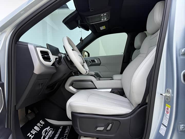 2025 BYD FangChengBao Titanium 3 (Tai 3)