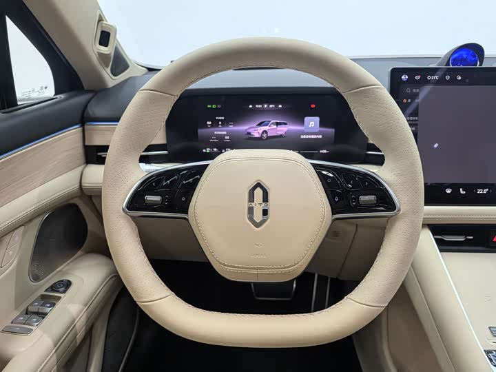 Aito M5 2025 2025款 增程 Ultra 四驱版