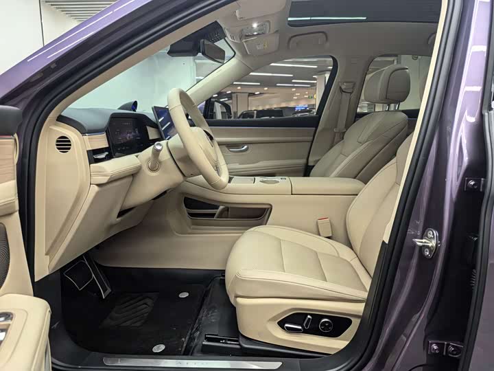 Aito M5 2025 2025款 增程 Ultra 四驱版