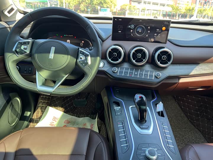 Wey VV7 2020 2020款 2.0T 旗舰型