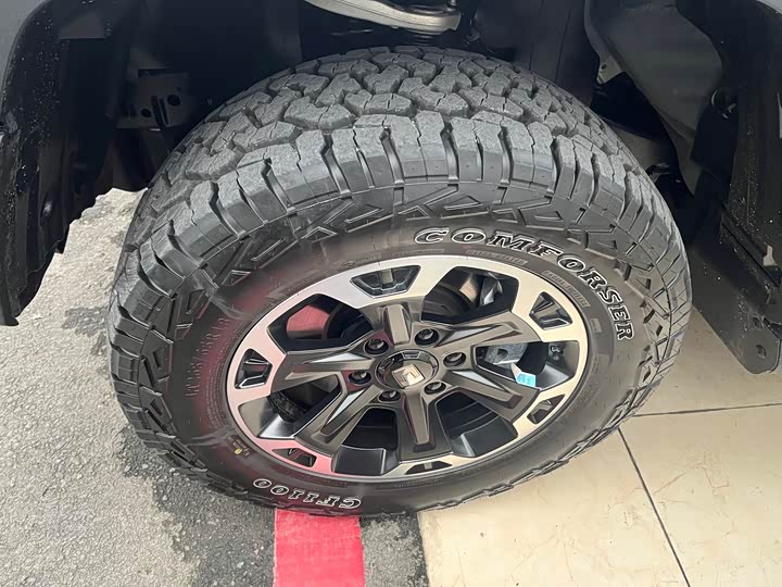 Tank 300 Hybrid 2025 2025款 Hi4-T 37.1kWh