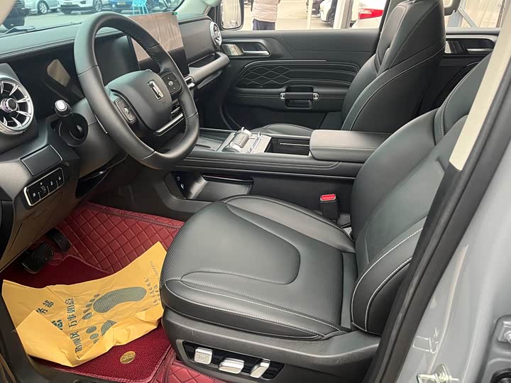 Tank 300 Hybrid 2025 2025款 Hi4-T 37.1kWh