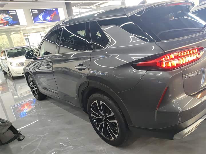 GAC Trumpchi GS4 Plus 2022 2022款 390T 自动星系版