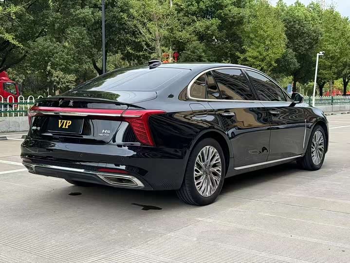 Hongqi H5 2025 2025款 2.0T 自动旗畅版