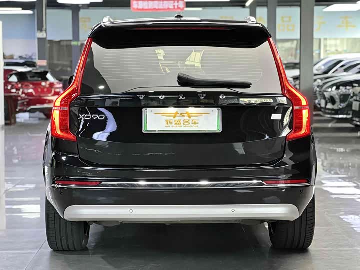 Volvo XC90 Hybrid 2022 2022款 E驱混动 T8 智尊豪华版 7座