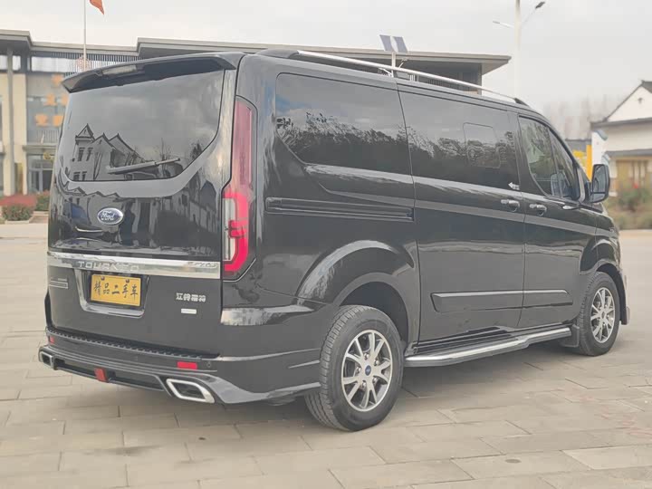 Ford Tourneo 2024 2024款 2.0T 自动致尊Plus版