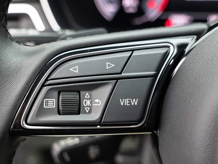 Audi A4 2023 2023款 Avant 40 TFSI 时尚动感型