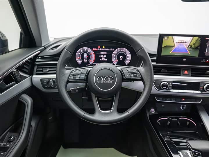Audi A4 2023 2023款 Avant 40 TFSI 时尚动感型