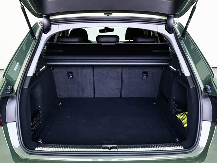 Audi A4 2023 2023款 Avant 40 TFSI 时尚动感型