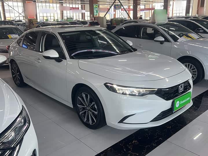 Honda Integra 2023 2023款 240TURBO CVT豪华版